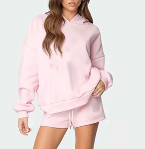 ชุดเสื้อฮู้ดดี้และกางเกงขาสั้นผู้หญิง ผ้าเนื้อแน่น ทรงปกติ สวมใส่สบาย เหมาะสำหรับฤดูร้อน ใส่ได้ทุกวัน แฟชั่นทันสมัย ผ้าฝ้าย 100% - Product Image 2