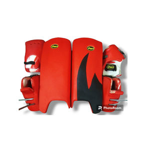 Espinilleras de hockey de calidad superior, logotipo personalizado, máxima comodidad y protección para porteros adultos - Product Image 1