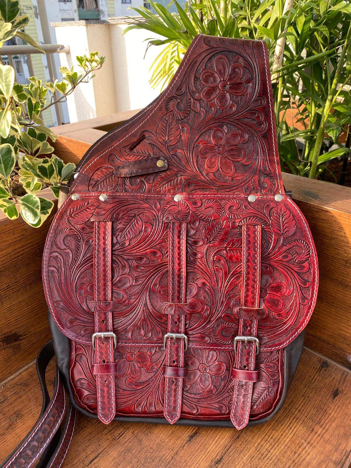 สีน้ำตาล