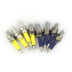 Venta Caliente <span class=keywords><strong>de</strong></span> Repuestos <span class=keywords><strong>de</strong></span> Automóviles Bujía A7TC C7HSA D8TC F5TC L7T <span class=keywords><strong>de</strong></span> Cobre Iridio <span class=keywords><strong>para</strong></span> Motocicleta - Product Image 2