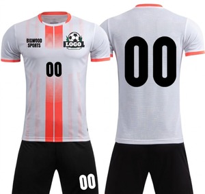 Ensemble de maillots de football personnalisés, tenue de football, kit vert et blanc rayé, tenue de sport pour les matchs et les entraînements d'équipe - Product Image 2