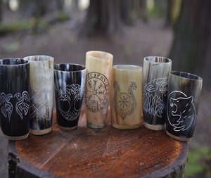 Vaso de Vidrio de Cuerno de Búfalo Natural de Estilo Vintage con Técnicas Tradicionales para Interiores con Temática de Herencia a Precio de Mayoreo - Product Image 4