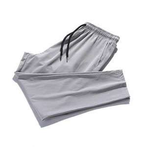 Pantalons de jogging pour hommes, vêtements brodés pour hommes, pantalon décontracté pour homme, pantalon de jogging en coton avec logo personnalisé imprimé - Product Image 3