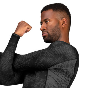 Service OEM Vêtements de Fitness pour Hommes Rash Guard Conceptions de Sublimation Personnalisées Rash Guard Ventes entières Bon marché Rashguards de haute qualité - Product Image 5
