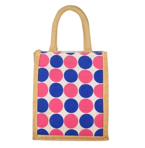 Nouveauté sac fourre-tout en jute biologique imprimé personnalisé pour le déjeuner fait à la main 100% sac fourre-tout de mariage sacs cadeaux sacs à provisions - Product Image 1