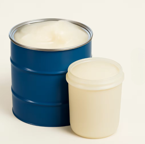 Gelatina de Petróleo Refinada Blanca Premium Glo Trading, Grado Cosmético e Industrial, Suministro a Granel al por Mayor - Product Image 5