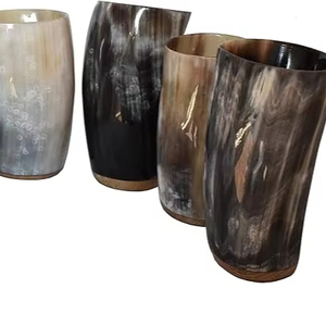 Vidrio de chupito de cuerno de búfalo natural Técnica pulida Colores naturales y tamaño de personalización Disponible Calidad superior a precio barato - Product Image 1