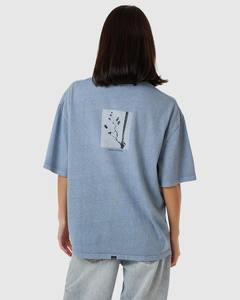 Camiseta de gran tamaño para mujer personalizada de calidad premium para práctica de meditación con estampado de invierno holgado para cualquier ocasión - Product Image 3