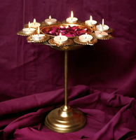 Bol Urli Diya en métal de style ange, plaqué or traditionnel, sculpté, en laiton, avec impression typographique en émail dur et couleur personnalisée
