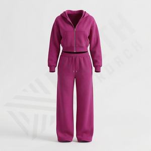 Conjunto Deportivo Informal de Dos Piezas para Mujer con Logotipo Personalizado, Top Corto y Pantalones Deportivos de Felpa, Ropa Deportiva al por Mayor - Product Image 1