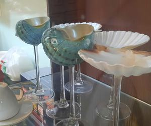 Gobelet à boire en coquillage fait à la main avec un pied en verre élégant pour le service de vin et de cocktails, fabricant vietnamien - Product Image 1