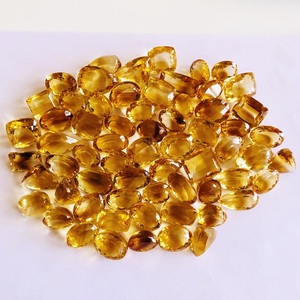 Piedra preciosa de citrino natural, Color amarillo dorado, certificado IGI, calidad AAA, brillo AAA, muy alta claridad, 1450cts, precio razonable Suelto - Product Image 3