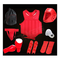 Vente en gros Nouveau Style Arts Martiaux Corps Protecteur Taekwondo Poitrine Garde avec Logo Personnalisé Mousse Cuir Tête Garde Formation Sports