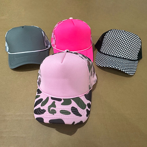 Chapeau de camionneur tricolore à impression personnalisée à 5 panneaux, chapeaux de camionneur en mousse avec logo personnaliséFabriqué par l'industrie RAM - Product Image 4