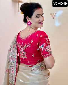 Las últimas mujeres usan ropa de boda y ropa de Festival Sari de seda con borde de trabajo de tejido con blusa de seda Banarasi para tela de mujer - Product Image 3