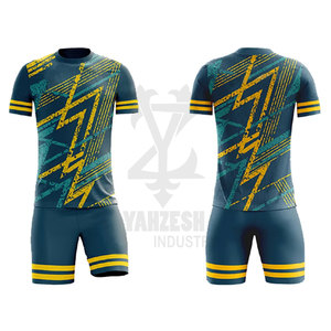 เสื้อฟุตบอลแขนสั้นและชุดยูนิฟอร์มผู้ชาย โพลีเอสเตอร์ 100% สีและโลโก้สั่งทำได้ ระบายอากาศได้ดี สวมใส่สบาย ราคาขายส่ง - Product Image 5