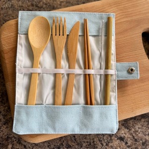 Utensilios de viaje de bambú reutilizables juego de utensilios de cocina natural para viajar y acampar picnic - Product Image 3