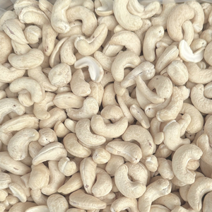 Meilleur prix W180 W240 W320 Noix de cajou 10 kg Noix de cajou brutes du Kenya Exportées en gros vers l'Asie, l'UE, le Moyen-Orient - Product Image 1