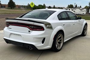 Dodge Charger Swinger Edición Especial 2023 Impecable - Product Image 5