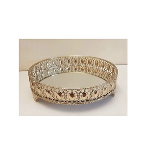 Bandeja de Metal y Espejo Hecha a Mano, Elegante para Decoración del Hogar, Perfecta para Uso Decorativo y para Servir - Product Image 6