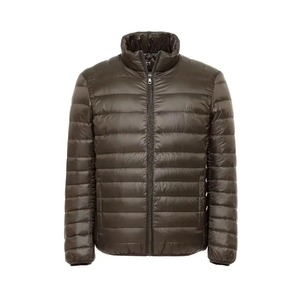 Chaqueta acolchada para hombre, novedad de Otoño Invierno 2025, abrigo de plumón de pato blanco empacable con cuello levantado de lona ligera, estilo informal - Product Image 1