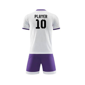 Ensembles d'uniformes de football sur mesure de haute qualité pour hommes dernière conception avec logo pour vêtements de football de saison en club - Product Image 3