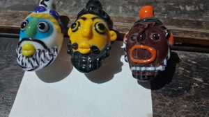 Cuentas de Vidrio Hechas a Medida para Colgantes en la Fabricación de Joyas y Accesorios de Moda Artística Hechos en India - Product Image 4