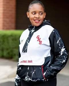 Personnaliser le style et la conception Streetwear Polyester Softshell imperméable Sports de plein air course coupe-vent veste de pluie pour hommes - Product Image 1