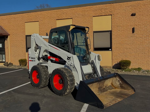 Cargadora de ruedas Bobcat S650 usada, 74HP, diésel, elevación vertical, equipo de construcción con dirección hidráulica, en venta - Product Image 2
