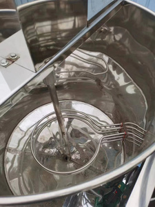 Nouvelle petite machine d'épurateur d'huile en acier inoxydable avec moteur pour raffinerie de pétrole graines de moutarde raffinées et production d'huile de palme - Product Image 6