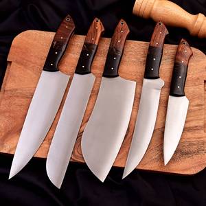 Juego de cuchillos de chef de acero de alto carbono profesional de 5 piezas de estilo personalizado, hoja de Damasco para uso en cocina, para afilar y rebanar - Product Image 1