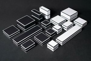 Caja de anillo de lujo TH CB-200, borde blanco y negro, cartón corrugado, propuesta de compromiso, almacenamiento de regalos, exhibición, manejo de impresión en relieve - Product Image 5