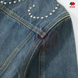 Chaqueta Vaquera Personalizada para Hombre con Cierre de Botones, Tela Transpirable con Logotipo Personalizado, Diseño ODM OEM - Product Image 6