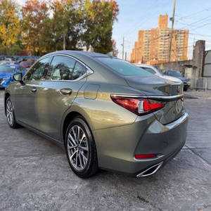 LEXUS ES 350 2023 EN PARFAIT ÉTAT - Product Image 2