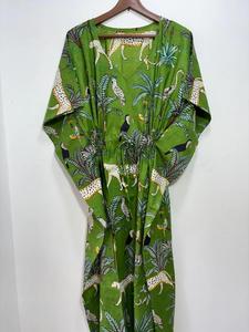 ชุดแมกซี่คาฟตันคอตตอนแท้100% สวยชุดเดรสพิมพ์ลายป่าชุดใส่นอนสไตล์โบฮีเมียนฤดูร้อนงานทำมือเสื้อคลุมยาวถึงพื้นพิมพ์ลายดิจิตอล - Product Image 2