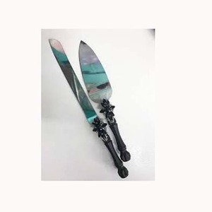 Hecho a mano superventas de acero inoxidable de metal plateado con mango de resina negra completa juegos de cubiertos a granel diseñador - Product Image 1