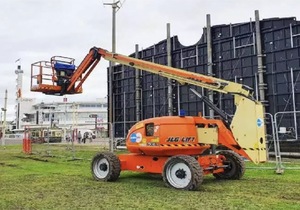Plataforma Elevadora Telescópica Autopropulsada de 18 m de Altura de Trabajo, con Motor Diésel/Hidráulico/Neumático, Alcance Horizontal de 9.6 m - Product Image 5