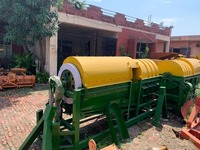Machine à battre le riz à flux axial de qualité supérieure pour une séparation efficace et propre des grains, disponible à un prix compétitif