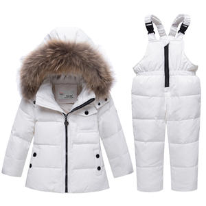Conjunto de Chaqueta de Invierno para Niños con Capucha, Impermeable, Cortavientos y Transpirable, Diseño Estampado, Dos Piezas, 100% Poliéster, Logotipo Frontal - Product Image 1