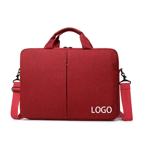Sac à bandoulière pour homme, léger, imperméable, avec logo personnalisé, pour les voyages, le travail, l'école, ordinateur portable de 15,6 pouces - Product Image 1