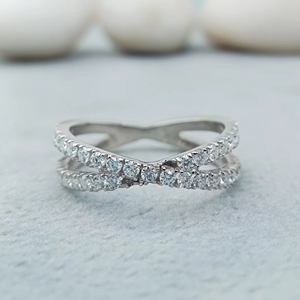 Anillo de diamante de boda de compromiso solitario de lujo personalizado 14K 18K oro 925 Plata VVS Moissanite Corazón de moda 100% fiestas - Product Image 1