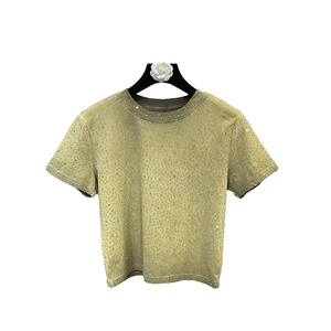 เสื้อยืดครอปท็อปผู้หญิง ผ้าฝ้าย 100% 240 GSM สไตล์วินเทจ ลวดลายพิมพ์ ประดับคริสตัล ทรงเข้ารูป แขนสั้น เรียบหรู พรีเมียม - Product Image 3