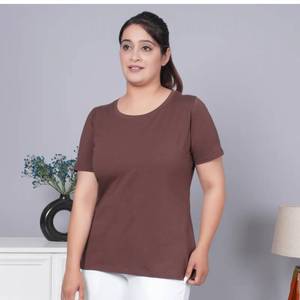 เสื้อยืดผ้าฝ้ายเนื้อเรียบสำหรับผู้หญิง ดีไซน์เรียบหรู เนื้อผ้านุ่ม สวมใส่สบายเป็นพิเศษ สไตล์เรียบง่ายสำหรับทุกวัน - Product Image 4