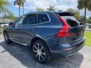 Vo-lvo XC60 2021 en parfait état - Product Image 2