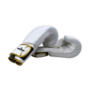 Gants de boxe au toucher doux et à la tenue longue durée, avec une construction de qualité supérieure et une prise en main confortable - Product Image 4