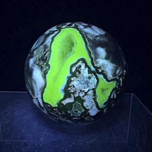 Venta al por mayor de cristal de cuarzo curativo natural, colección de artesanías, <span class=keywords><strong>propiedades</strong></span> fluorescentes UV reactivas, esfera de ágata volcánica para regalos - Product Image 2