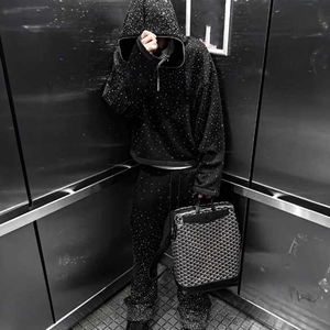 Sweat à capuche à demi-fermeture éclair avec impression de logo personnalisé pour hommes avec strass sur le visage Streetwear Boxy Sweat à capuche court Design personnalisable vierge - Product Image 2