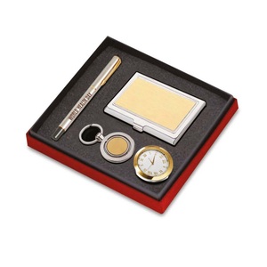Set de Regalo Premium 4 en 1 para Novio: Chaleco, Tarjetero, Reloj de Mesa, Regalos Promocionales Educativos y Empresariales con Impresión UV de 6 Colores - Product Image 1