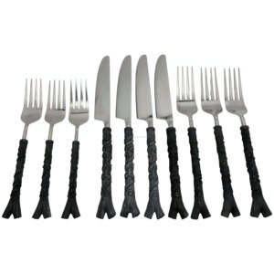 Ensemble de couteaux et fourchettes à manche noir massif de style médiéval vintage - Product Image 1