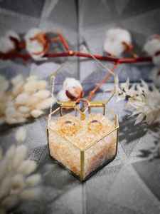 กล่องใส่แหวนแก้วดีไซน์รูปหัวใจสุดวิเศษอุปกรณ์จัดระเบียบทำจากโลหะแก้วกรอบขัดเงาสีทองสำหรับงานแต่งงานงานหมั้น - Product Image 6